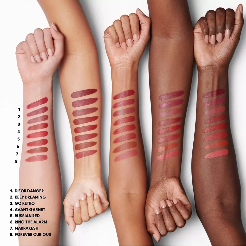 MAC ‘Forever Curious' M·A·Cximal Silky Matte Lipstick